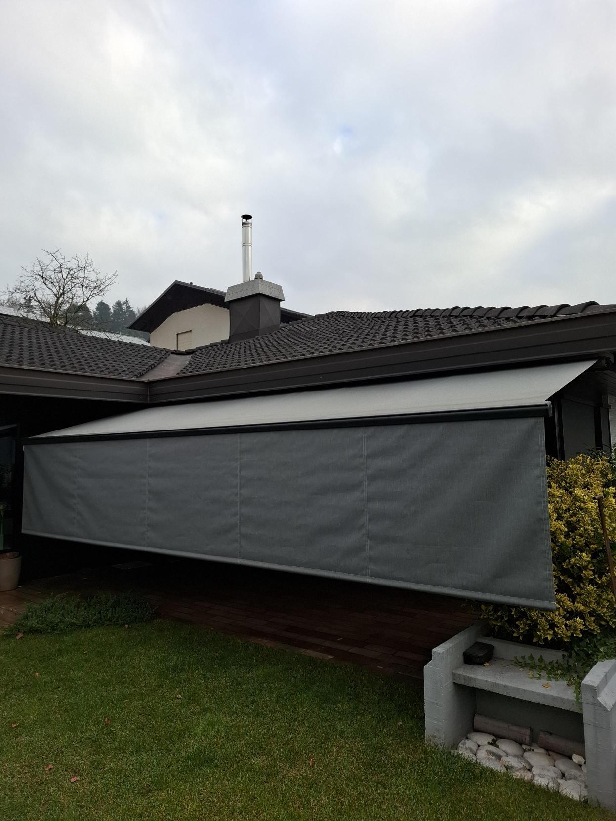 Dodatno montiran rolo v profilu modela Helix BQ v Škofljici leta 2025